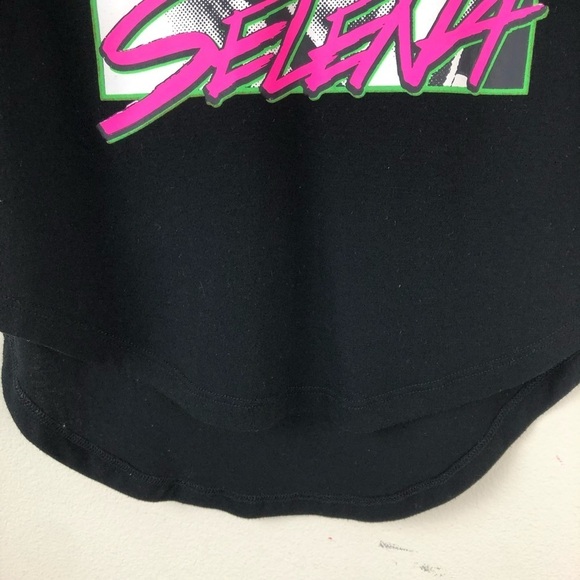 Selena- Neon retro style Selena graphic tee sz: M - Picture 4 of 8